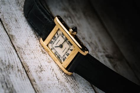 cartier tank jfk|Cartier Tank .